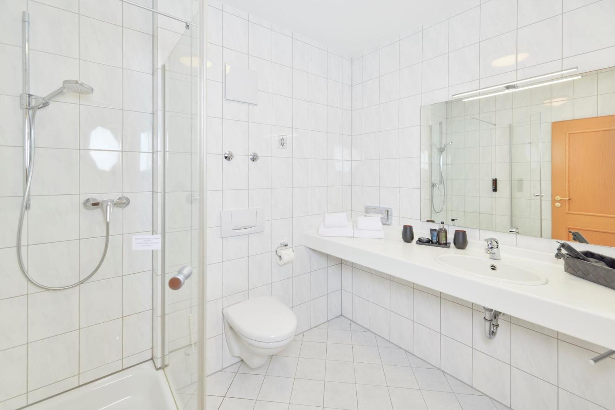 Hotel Wuerttemberger Hof Oehringen Luaran gambar