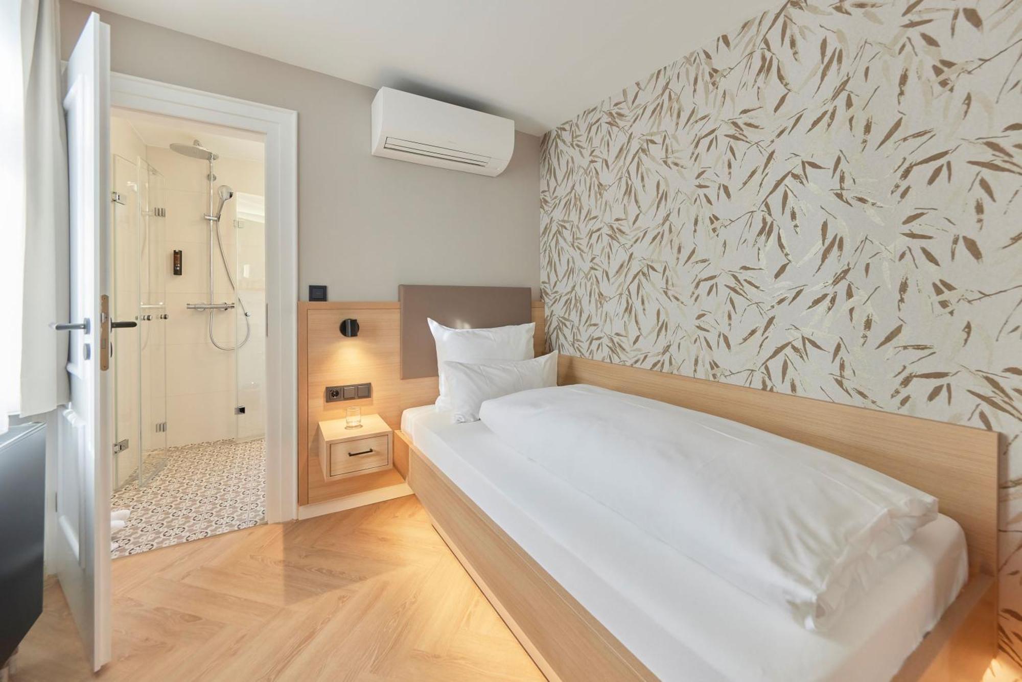 Hotel Wuerttemberger Hof Oehringen Luaran gambar
