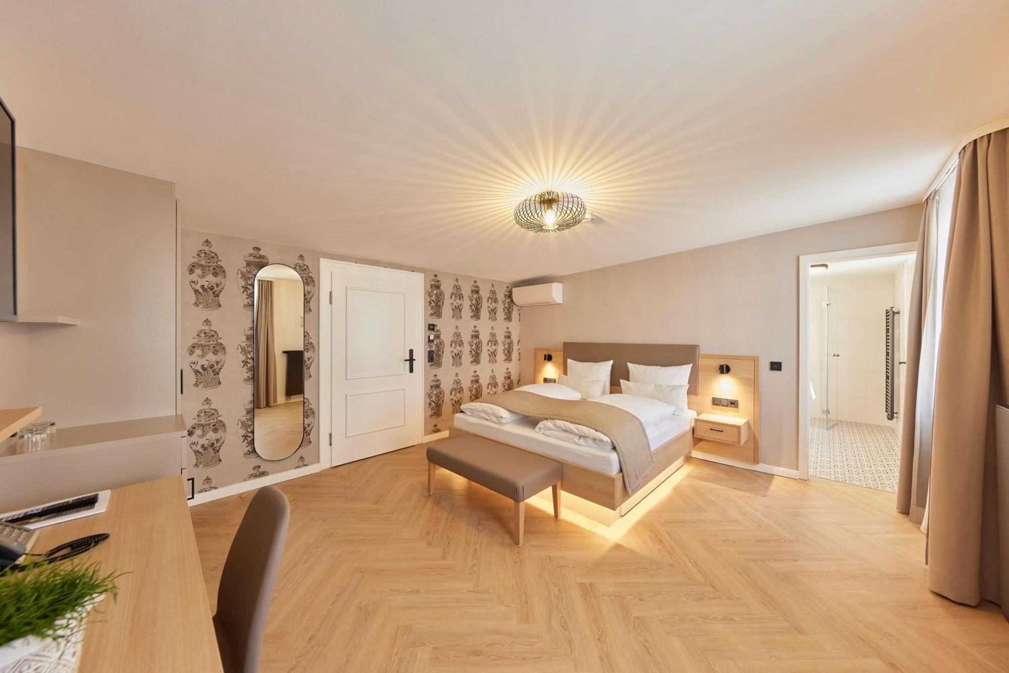 Hotel Wuerttemberger Hof Oehringen Luaran gambar