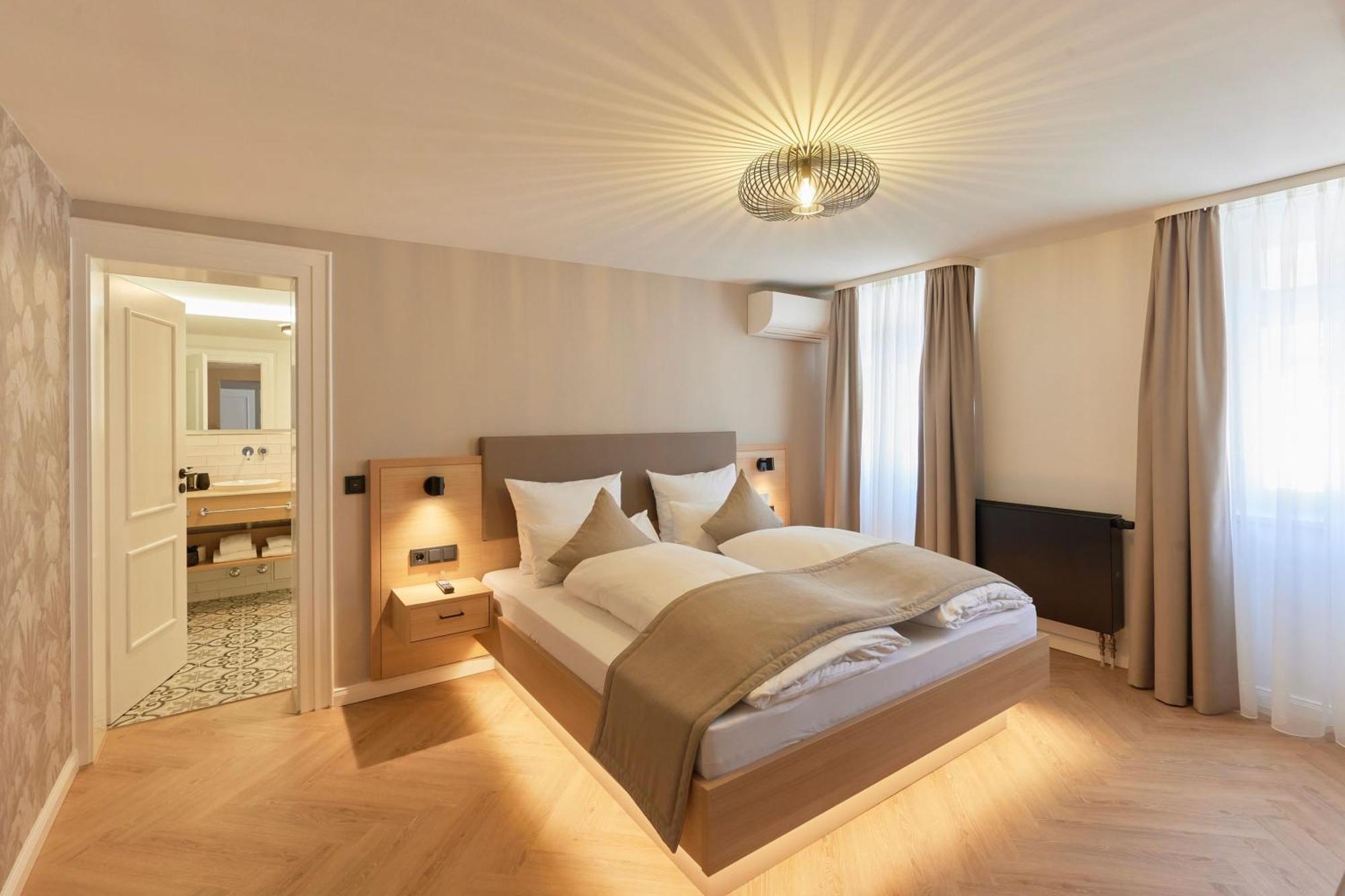 Hotel Wuerttemberger Hof Oehringen Luaran gambar